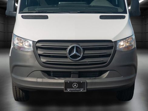 Used 2024 Mercedes-Benz Sprinter 144 Cargo image 12