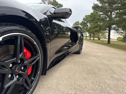 Used 2021 Chevrolet Corvette Stingray Premium Conv w/ Z51 Performance Package image 40