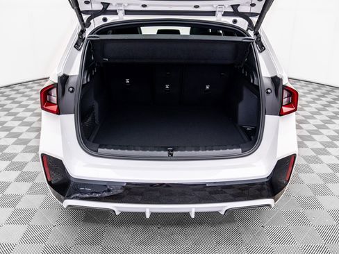 New 2026 BMW X1 xDrive28i image 30