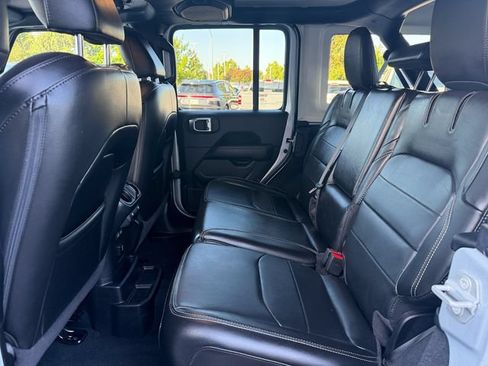 Used 2023 Jeep Wrangler Unlimited Sahara w/ Dual Top Group AWD/4WD image 26