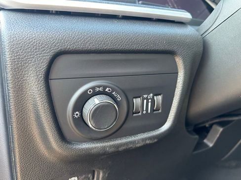 New 2026 Jeep Grand Cherokee Altitude AWD/4WD image 14