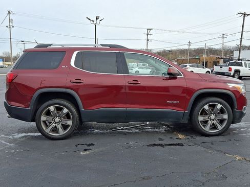 Used 2017 GMC Acadia SLT AWD/4WD image 26