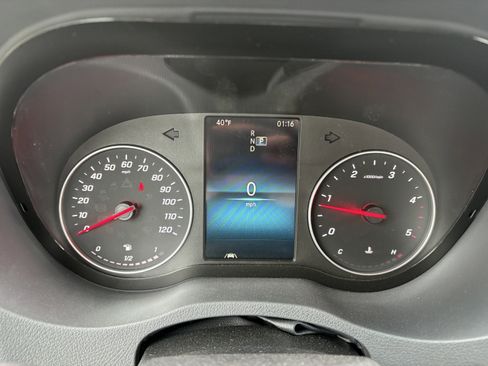 Used 2023 Mercedes-Benz Sprinter 3500 image 31