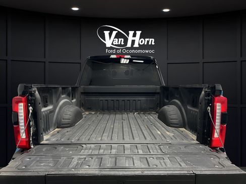 Used 2023 Ford F250 Lariat w/ Lariat Ultimate Package AWD/4WD image 25
