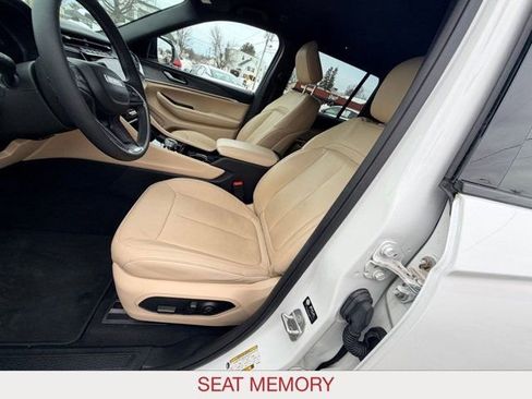 Certified 2023 Jeep Grand Cherokee Limited image 19