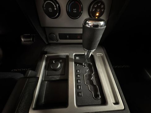 Used 2010 Dodge Nitro SE image 25