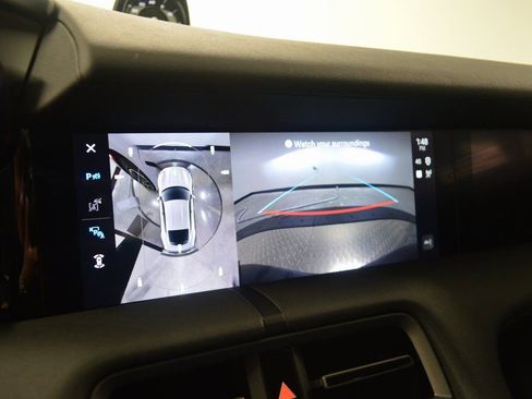 Used 2025 Porsche Taycan RWD image 32