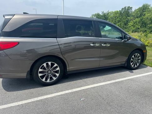 Used 2021 Honda Odyssey EX-L image 4