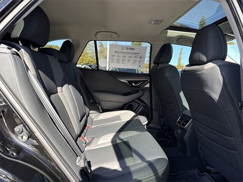 Certified 2025 Subaru Outback Onyx Edition w/ Popular Package #2 image 18