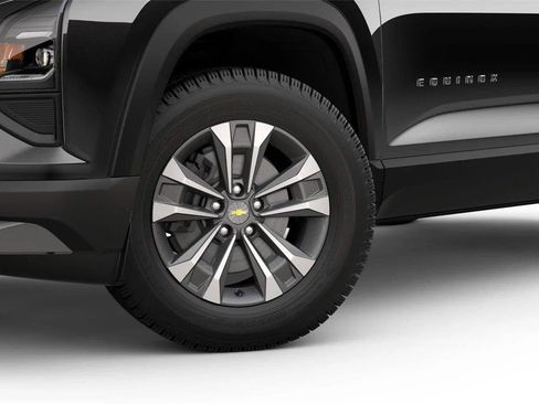 New 2026 Chevrolet Equinox LT FWD image 4