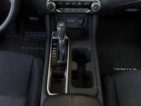 Used 2025 Nissan Sentra SV FWD image 14
