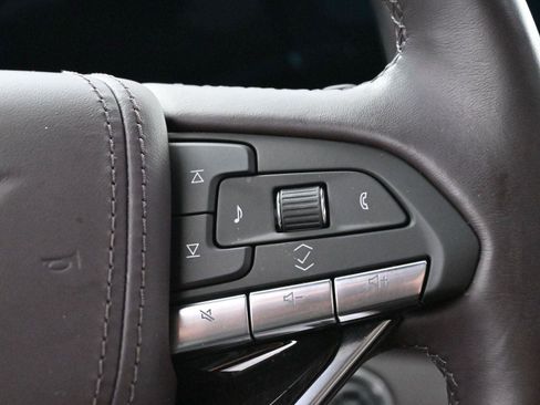 Used 2024 Cadillac Escalade Premium Luxury Platinum image 22