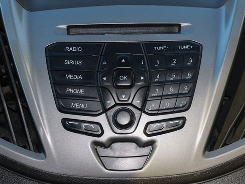 Used 2016 Ford Transit 350 XLT image 24