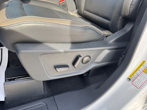 New 2025 Ford Bronco Outer Banks image 24