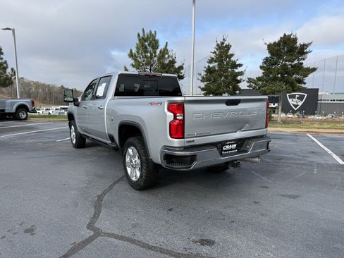 Used 2023 Chevrolet Silverado 2500 LTZ w/ LTZ Convenience Package image 5