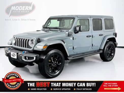 Used 2024 Jeep Wrangler Unlimited Sahara AWD/4WD image 1