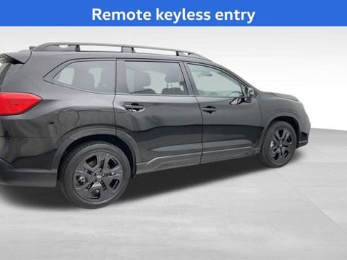 Used 2023 Subaru Ascent Onyx Edition image 2