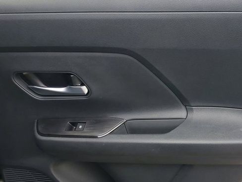 New 2026 Nissan Kicks SV image 27