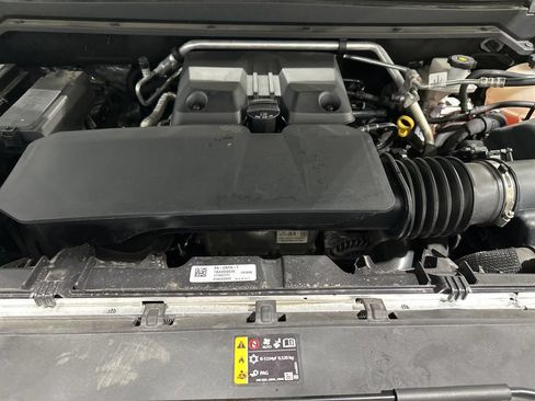 Used 2023 Chevrolet Colorado Z71 w/ Z71 Convenience Package 2 AWD/4WD image 22
