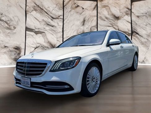 Used 2019 Mercedes-Benz S 560 Sedan image 2