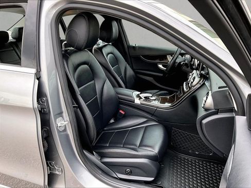 Used 2015 Mercedes-Benz C 300 4MATIC Sedan image 9