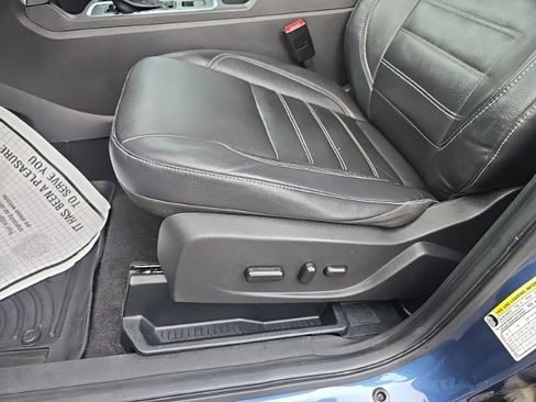 Used 2018 Ford Escape SEL FWD image 24