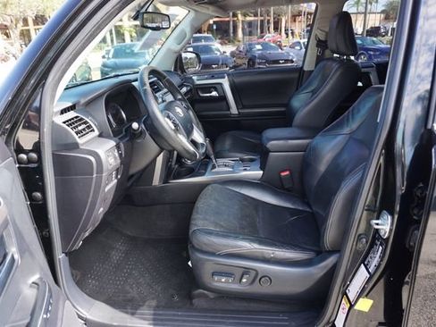Used 2014 Toyota 4Runner Limited image 26