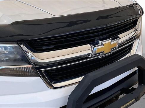 Used 2017 Chevrolet Colorado W/T w/ WT Convenience Package AWD/4WD image 28