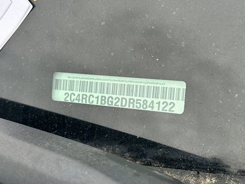 Used 2013 Chrysler Town & Country Touring FWD image 2