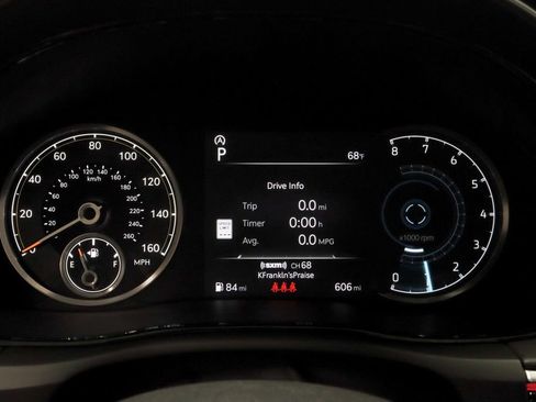 Used 2025 Genesis GV70 3.5T Sport w/ Sport Advanced Package AWD/4WD image 28
