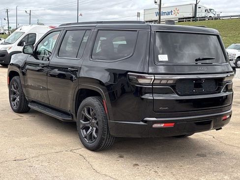New 2026 Jeep Grand Wagoneer Limited AWD/4WD image 8