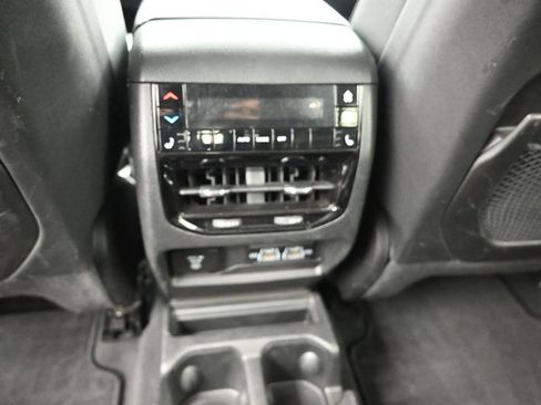 Used 2024 Jeep Grand Cherokee L Limited w/ Black Appearance Package RWD image 14