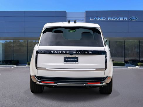 New 2026 Land Rover Range Rover Long Wheelbase Autobiography image 5