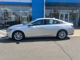 Used 2017 Chevrolet Malibu LT w/ Driver Confidence Package image 2