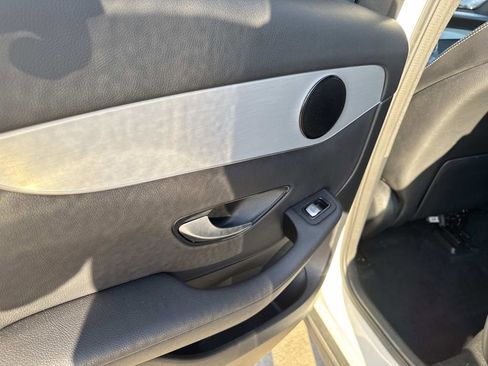 Certified 2022 Mercedes-Benz GLC 300 4MATIC image 11