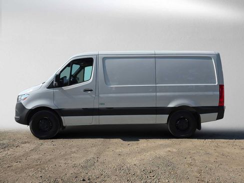 Used 2026 Mercedes-Benz Sprinter 2500 image 6