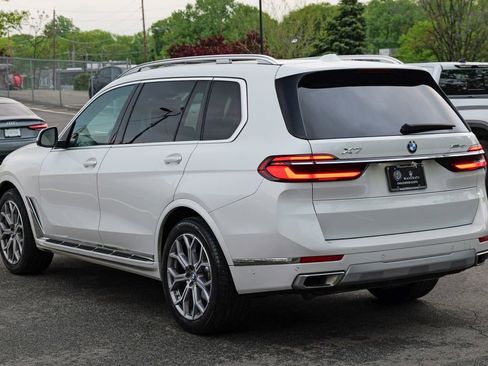 Used 2023 BMW X7 xDrive40i w/ Premium Package AWD/4WD image 5
