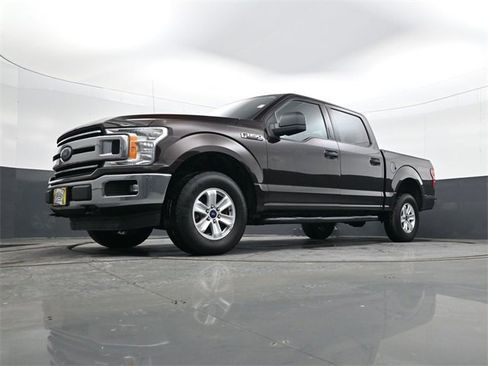 Used 2018 Ford F150 XLT image 22