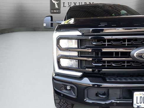 Used 2024 Ford F350 Lariat w/ Lariat Ultimate Package AWD/4WD image 16
