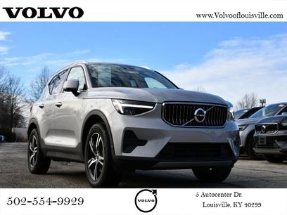 Used 2025 Volvo XC40 B5 Core