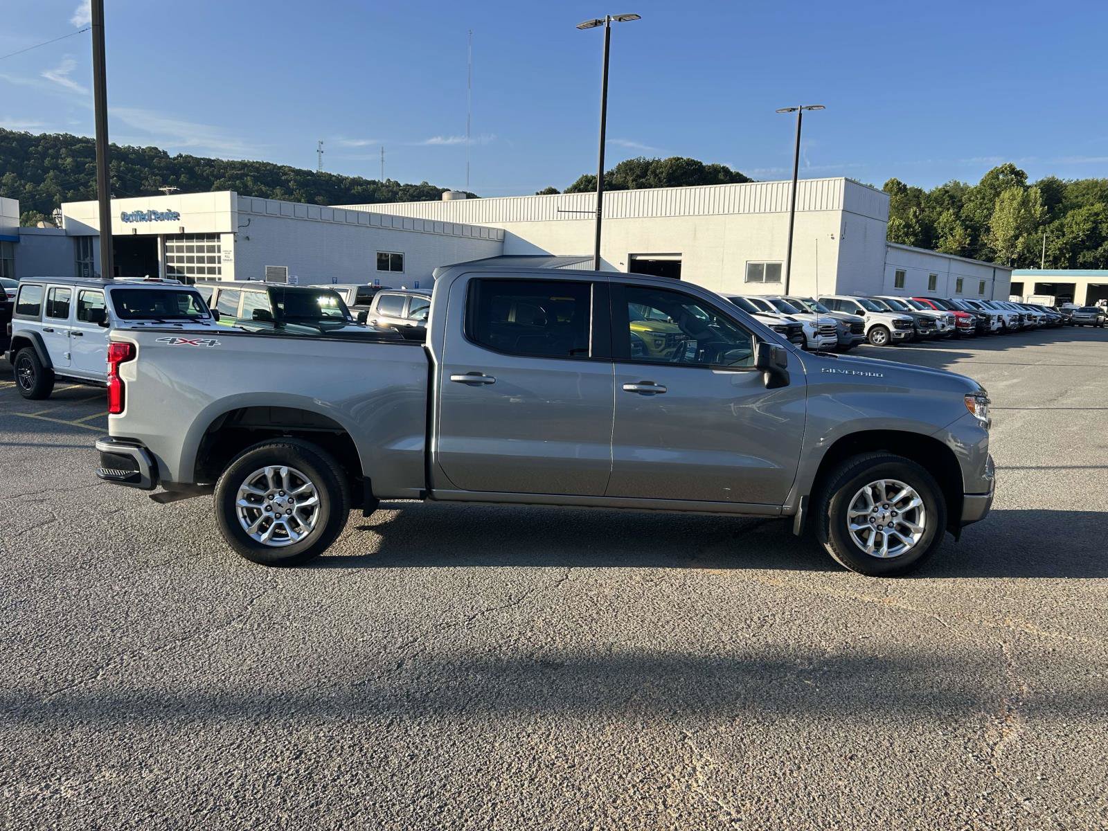 Used 2026 Chevrolet Silverado 1500 RST AWD/4WD image 8