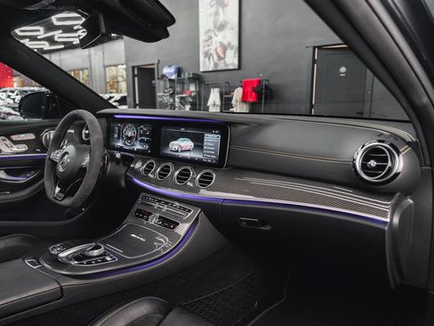 Used 2018 Mercedes-Benz E 63 AMG S image 54