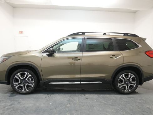 New 2026 Subaru Ascent Limited AWD/4WD image 4