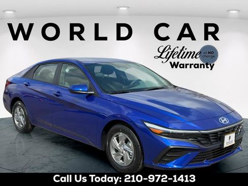New 2026 Hyundai Elantra SE FWD image 1