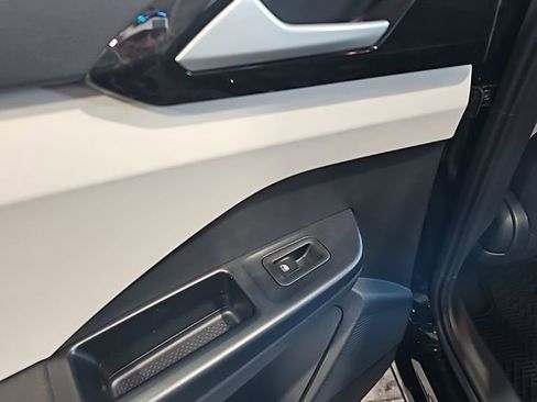 New 2026 Volkswagen Taos S AWD/4WD image 21