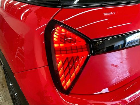 Used 2025 MINI Cooper John Cooper Works image 31