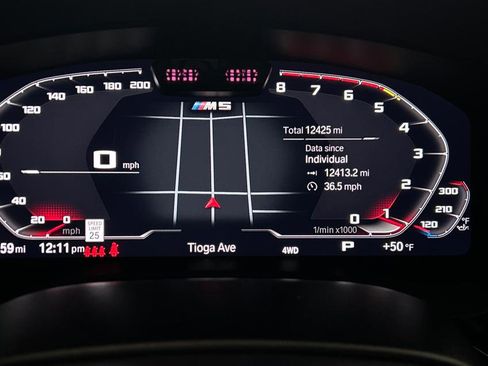 Used 2023 BMW M5 w/ Executive Package image 5