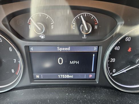 Used 2023 Buick Enclave Essence FWD image 11