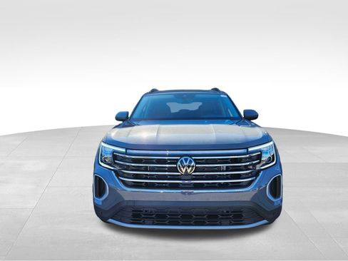 New 2026 Volkswagen Atlas SE image 2