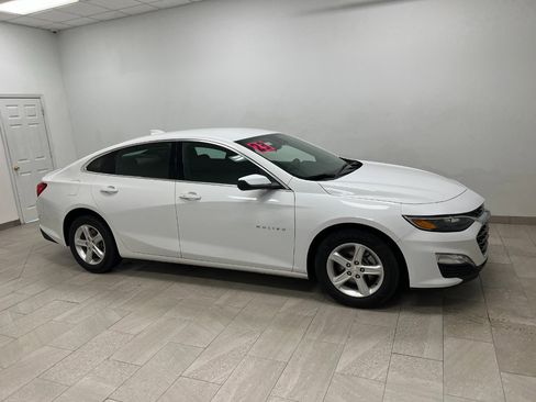 Used 2023 Chevrolet Malibu LT w/ Driver Confidence Package image 11